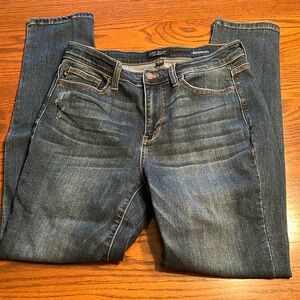 Judy Blue relaxed fit skinnier jeans size 11/30 #37